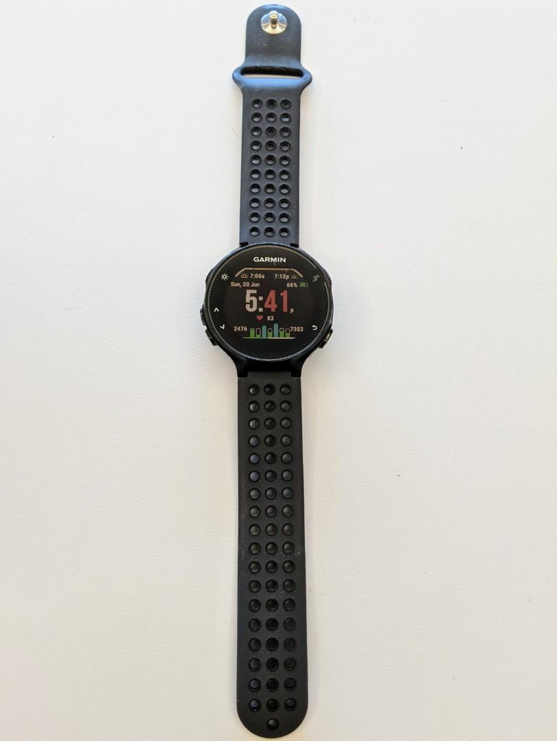 Garmin Forerunner 235