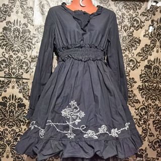 (Category: ) located in . Submitted by gothicat (Listing ID 1095555435, Image 1). Description: .