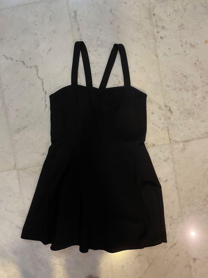 H&m black skater dress online