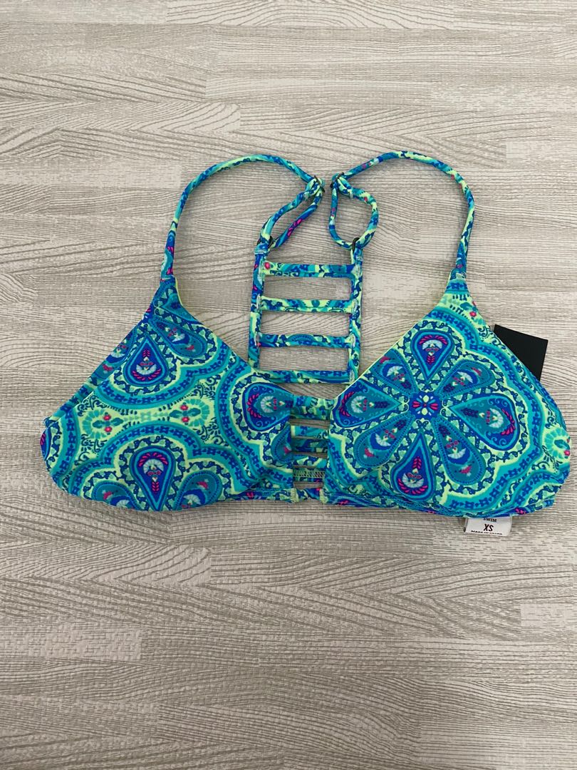 Shipping included Hollister bikini top capitulosaomiguel.oas.amorc.org.br