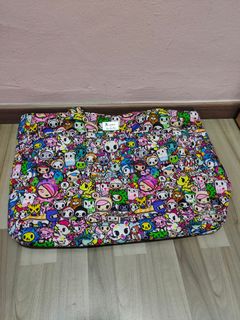 (Category: ) located in . Submitted by mummycraze (Listing ID 1095465713, Image 1). Description: .