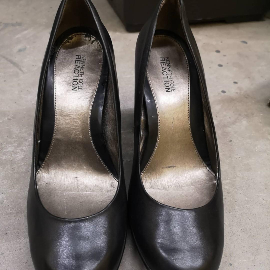 LAST PRICE Kenneth Cole Reaction Black Pumps High Heels Women s Fashion Footwear Heels on Carousell
