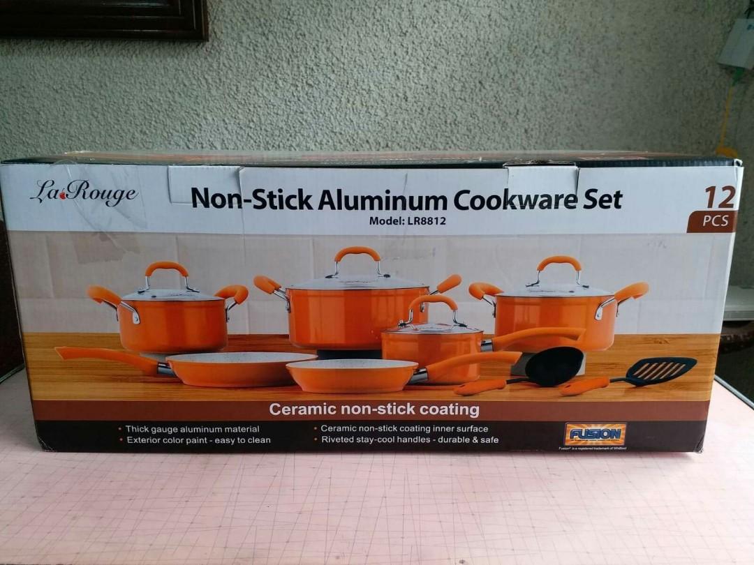 La Rouge Non-Stick Aluminum Cookware Set (Category: Cookware & Accessories) located in Quezon City. Submitted by pandabb (Listing ID 1095599802, Image 2). Description: BRAND NEW! Easy to Clean Ceramic Non-Stick Coating! Original SRP: 45,OOO php! Selling for ONLY 15,OOO php! A very big discount for a brand new ORIGINAL 12pcs BEST QUALITY Non-Stick Cooking set!.