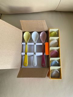 （分類：）位於 。 由 fasfhand100 提交（商品編號 1095499685，圖片 1）。簡介： 。
