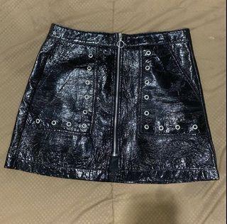 leather skirt