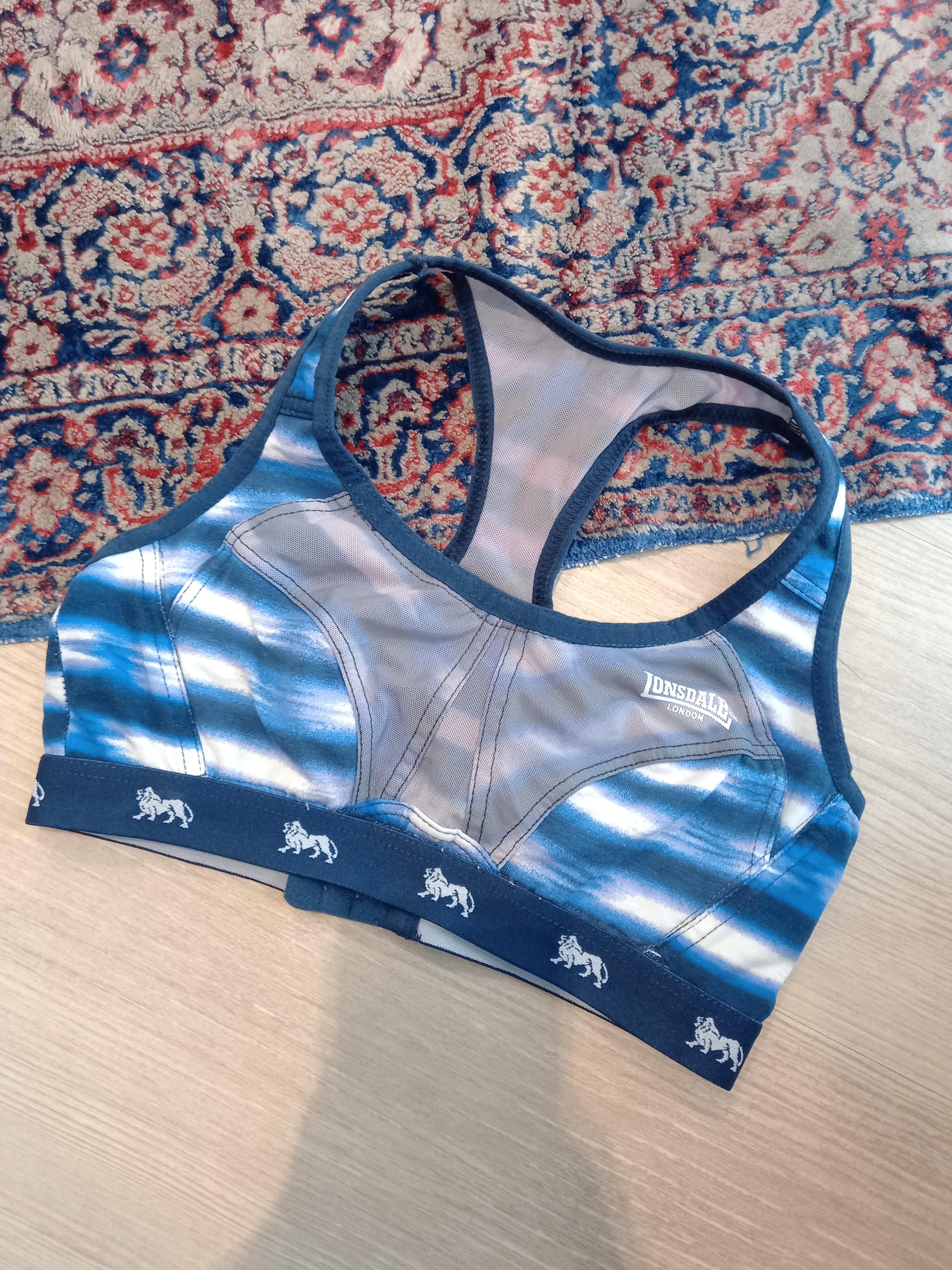 Lonsdale Sports Bra Top, Women's Fashion, Tops, Sleeveless on Carousell