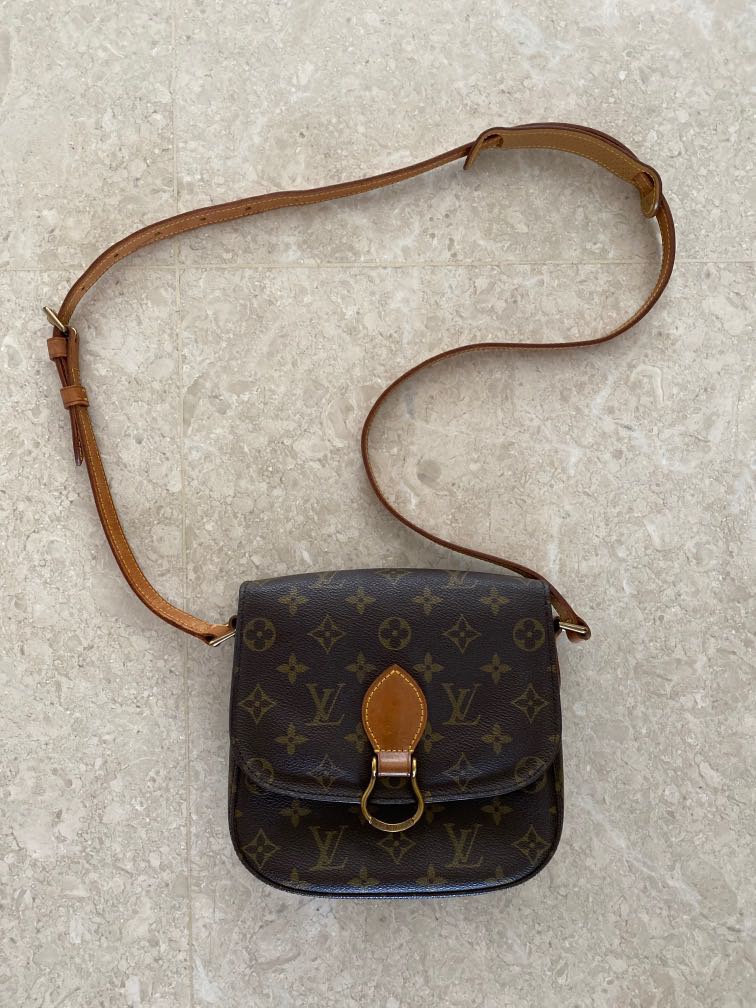 Louis Vuitton LV Vintage Saint Cloud MM Crossbody Bag, Luxury, Bags &  Wallets on Carousell