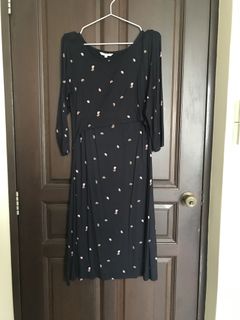 (Category: ) located in . Submitted by shoppe_here_sg (Listing ID 1095509482, Image 1). Description: .