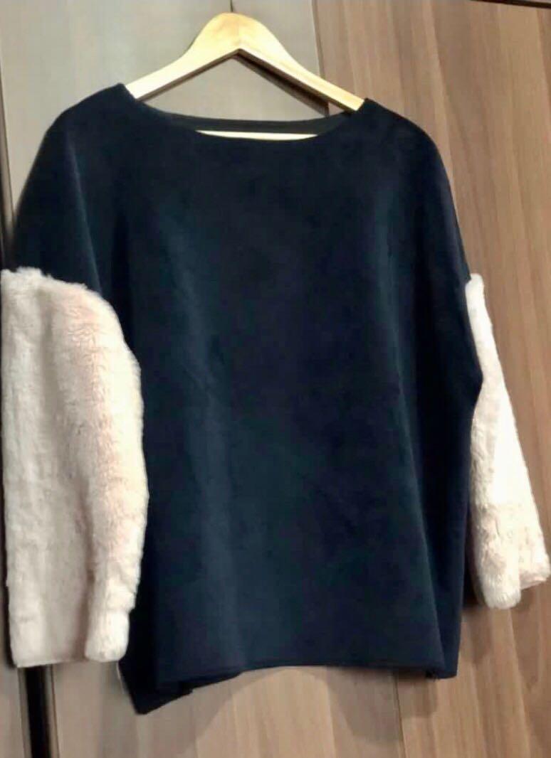 Mango Violeta (Category: Longsleeves) located in Manila. Submitted by mixandbits (Listing ID 1095566589, Image 1). Description: Orig Mango Violeta Plus size Good for cold weather Fits XL-XXL.