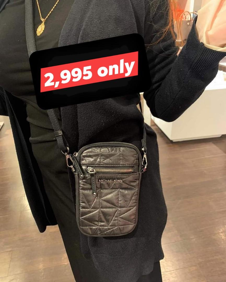 Winnie medium sales smartphone crossbody bag