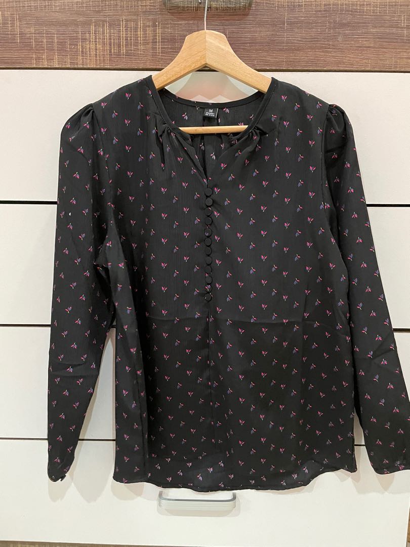 MnB Top, Women's Fashion, Muslimah Fashion, Tops on Carousell