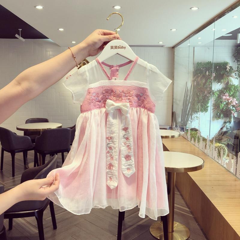 modified hanbok