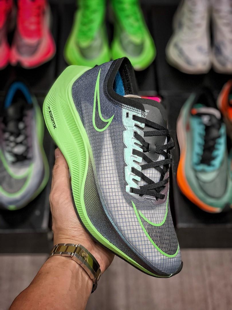 Peck curriculum Appropriate Nike ZoomX Vaporfly NEXT% AO4568-400 (Mid Season Sale), Men's Fashion,  Footwear, Sneakers on Carousell