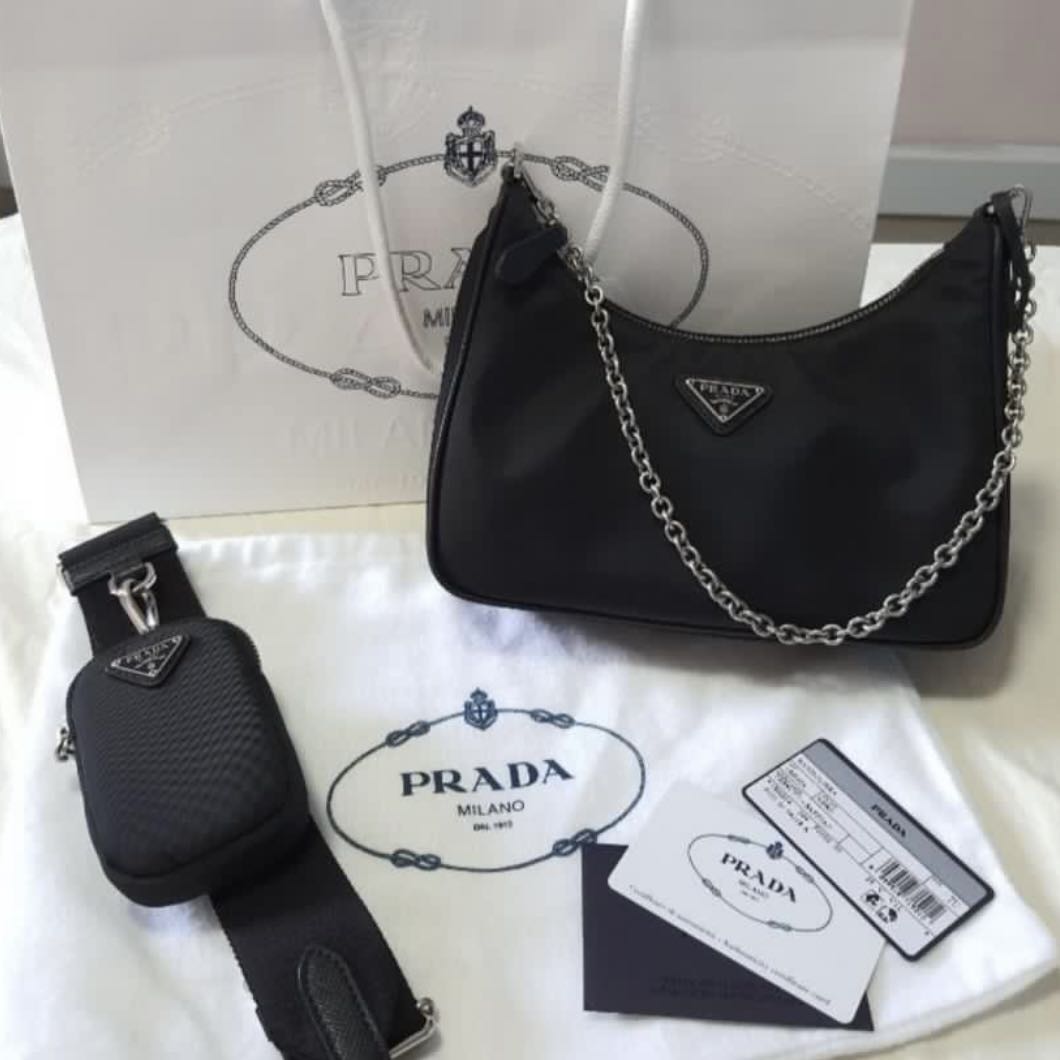 PRADA RE-EDITION TESSUTO SAFFIANO CROSSBODY NERO BAG REVIEW + WHAT