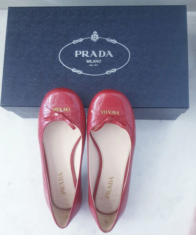 Prada ballet flats, Women's Fashion, Footwear, Flats on Carousell