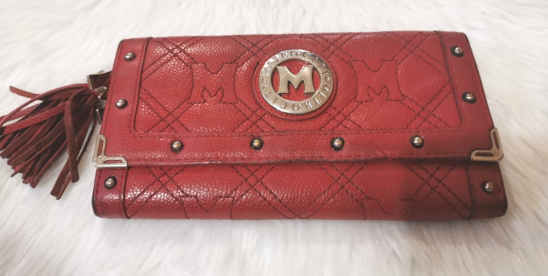 Preloved original metrocity wallet, Women's Fashion, Bags