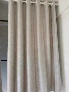 Quality Curtain W 1.8 * H 2.0 meter (per set 2 pcs)