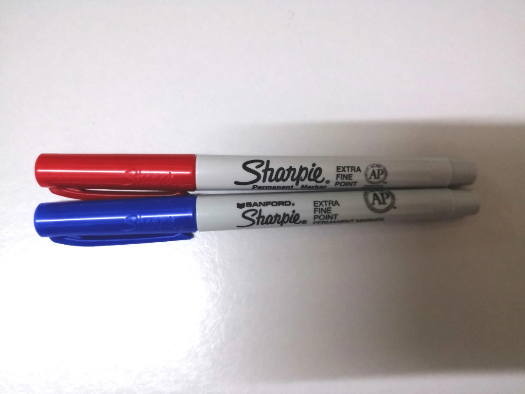 Sharpie extra fine point permanant marker red blue hobbies toys