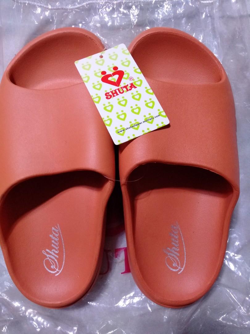 Shuta slipper online