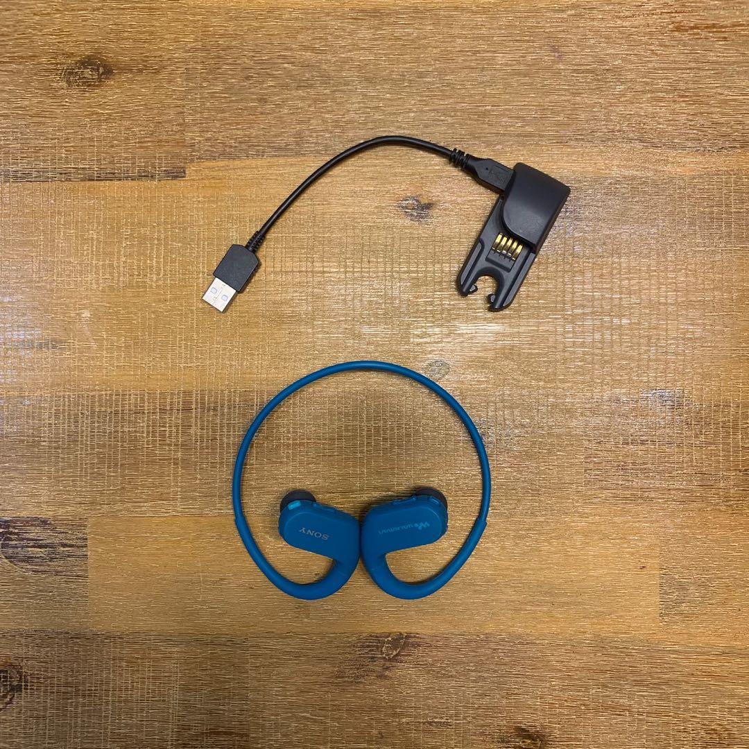 Sony NWWS413 4gb Swimming Walkman headphones, Sports Equipment, Other