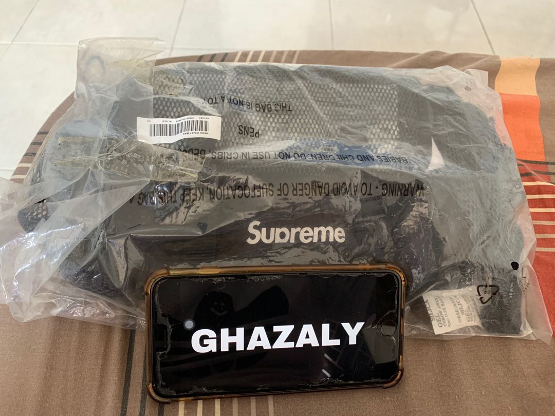 Supreme SS20 Waist Bag Black, Men's Fashion, Bags, Sling Bags on Carousell