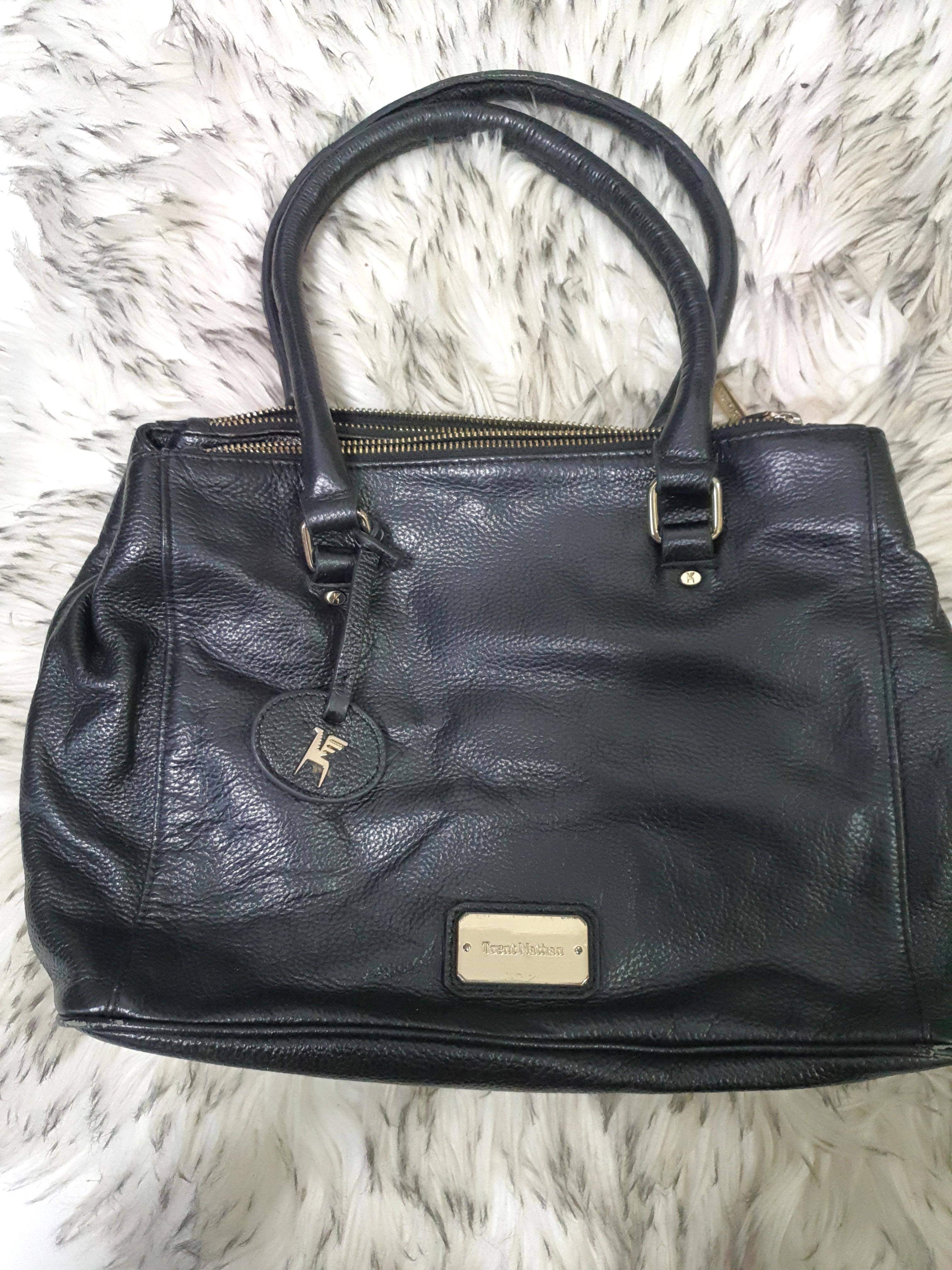 Trent nathan crossbody outlet bag