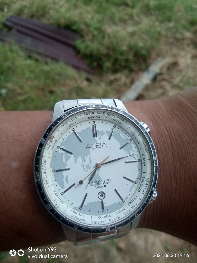 Alba world time best sale watch