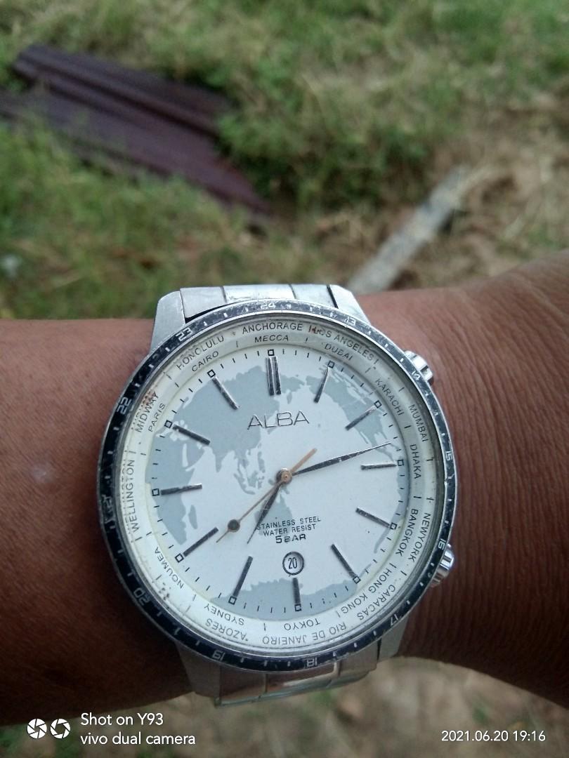 Alba watch hot sale from which country