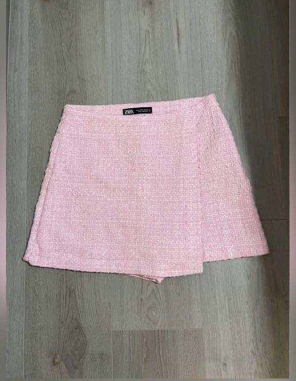 Pink tweed online skirt zara