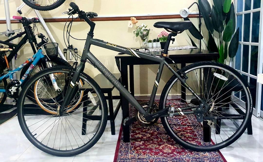 2011 Mongoose Crossway 300 hybrid