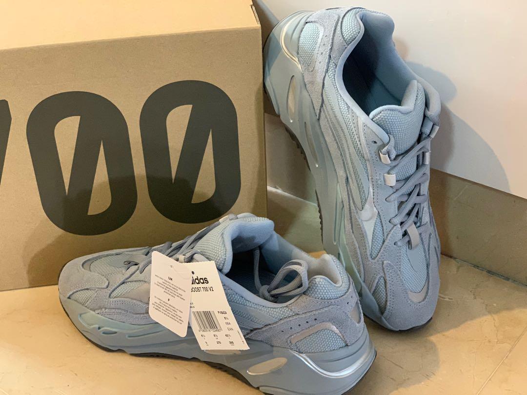 New yeezy 700 v2 hotsell