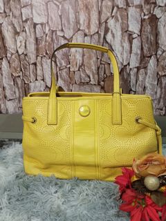 (Kategori: ) berada di . Dikirim oleh buboopreloved (ID iklan 1095799629, Gambar 1). Deskripsi: .