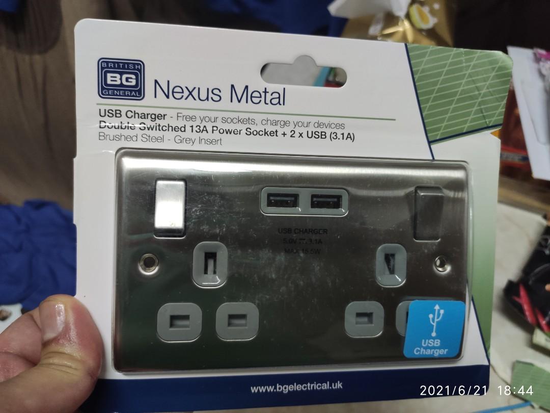 全新 BG British Genral double switched 13A socket+ 2 x usb(3.1A), 家庭電器, 轉 ...