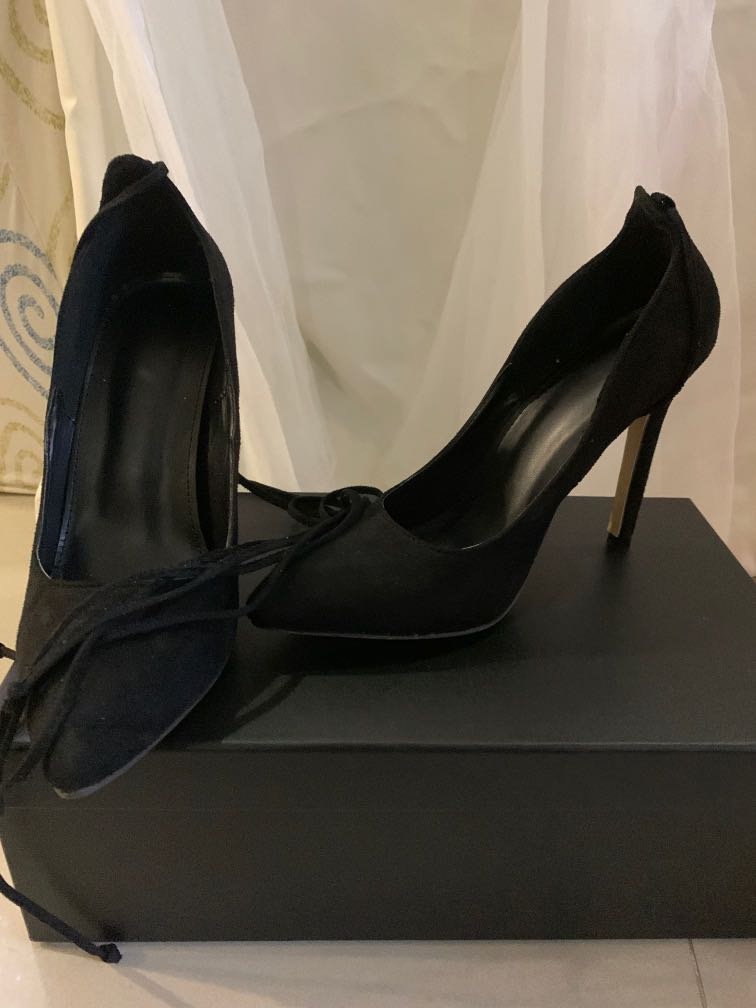 black string up heels