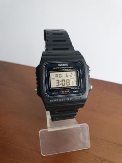 Seiko D409-5009 (1984), Men's Fashion, Watches & Accessories, Watches on  Carousell