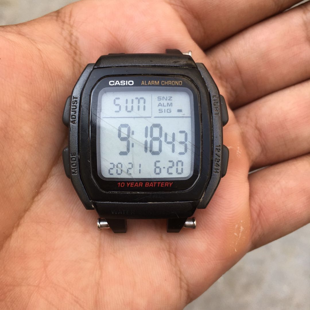 Casio W-96H, Fesyen Pria, Jam Tangan di Carousell