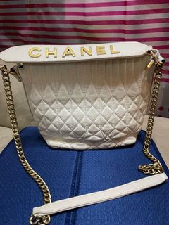 (Category: ) located in . Submitted by aimifarah (Listing ID 1095788361, Image 1). Description: .