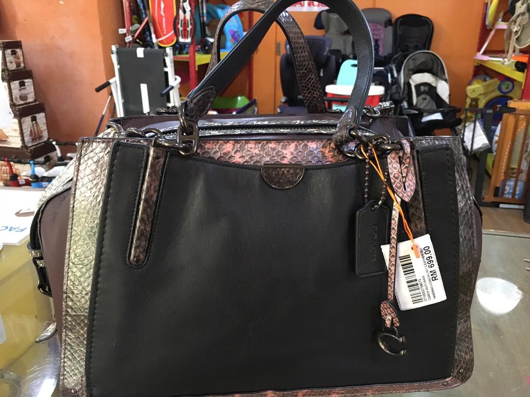 Coach discount dreamer handbags
