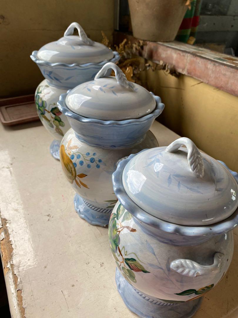 Cookie Jar Set (Category: Food Organization & Storage) located in Pasig City. Submitted by ynabg (Listing ID 1095748774, Image 2). Description: Set comes with 3 sizes Only used for decoration Payment thru BDO, BPI, Gcash.