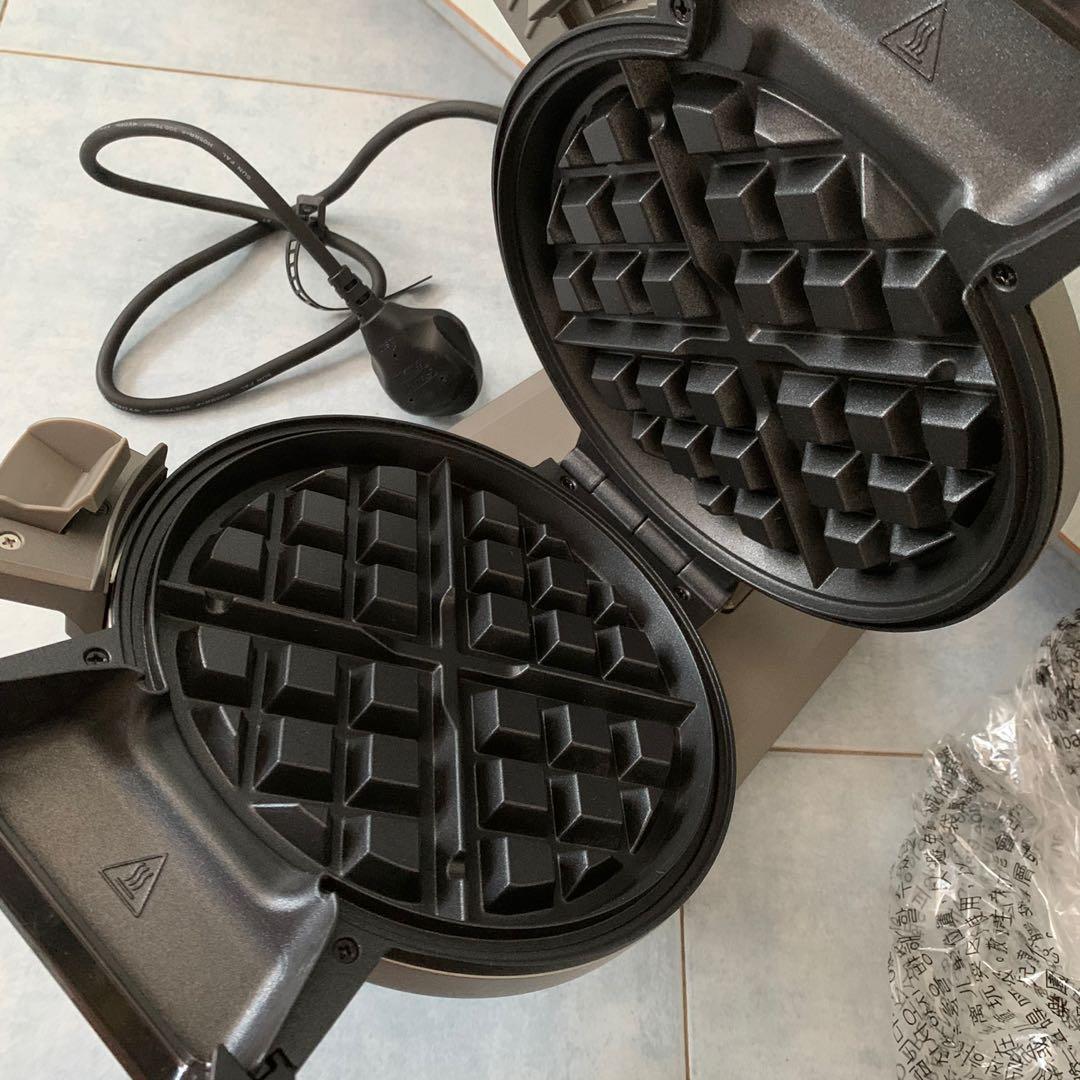 Cuisinart Vertical Waffle Maker 230V/50Hz/800W, TV & Home Appliances