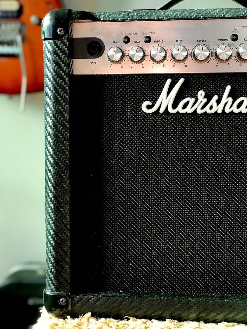 MARSHALL MG15CFX Electric Guitar Amplifier with 4 channels and 6