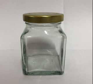 (Category: ) located in . Submitted by lovednpreloved (Listing ID 1095841625, Image 1). Description: .