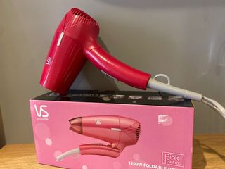 （分類：）位於 。 由 queeniv 提交（商品編號 1095774633，圖片 1）。簡介： 。