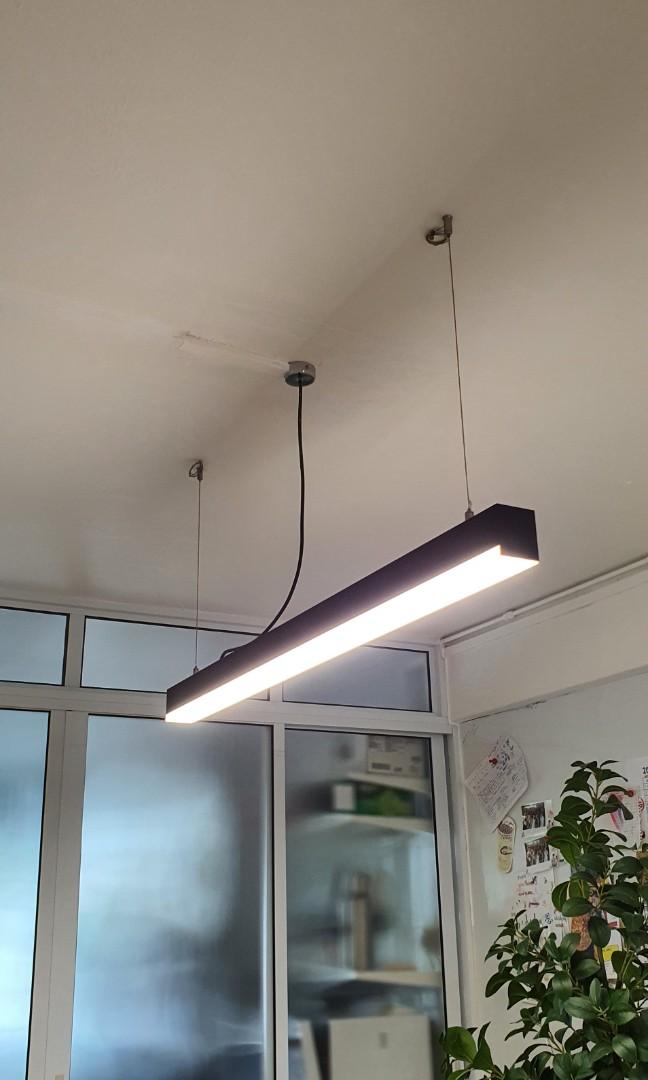 Suspended led shop light bar