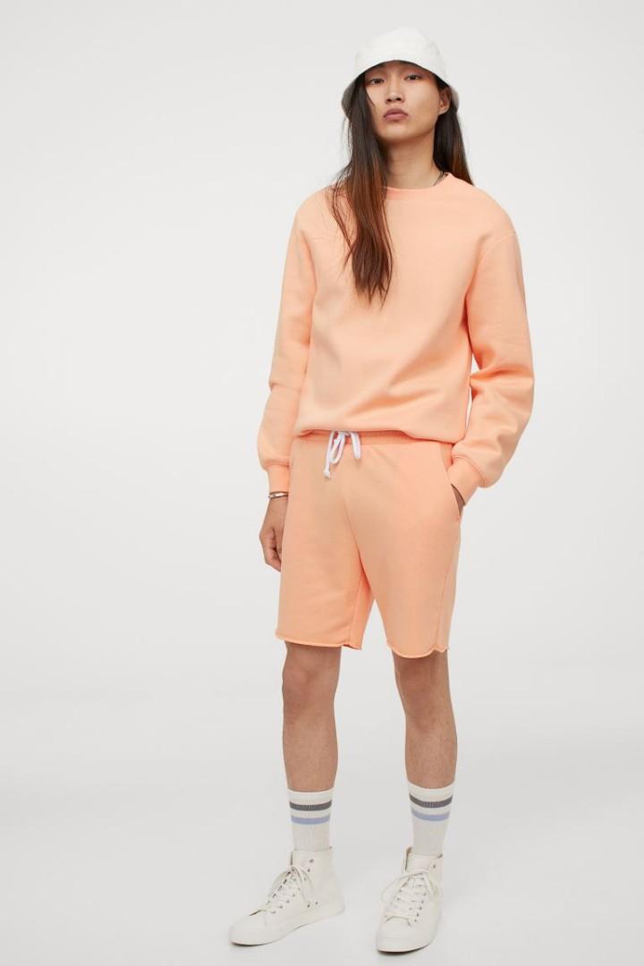 Mid length sweat outlet shorts
