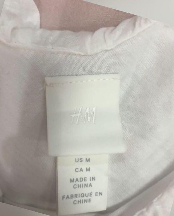 H&M lace blouse/off shoulder (Category: Blouses) located in Caloocan City. Submitted by jbboby (Listing ID 1095782342, Image 2). Description: cotton material.