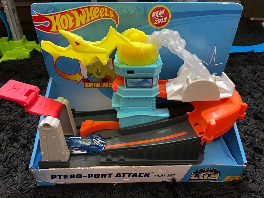 Hot wheels online ptero port attack