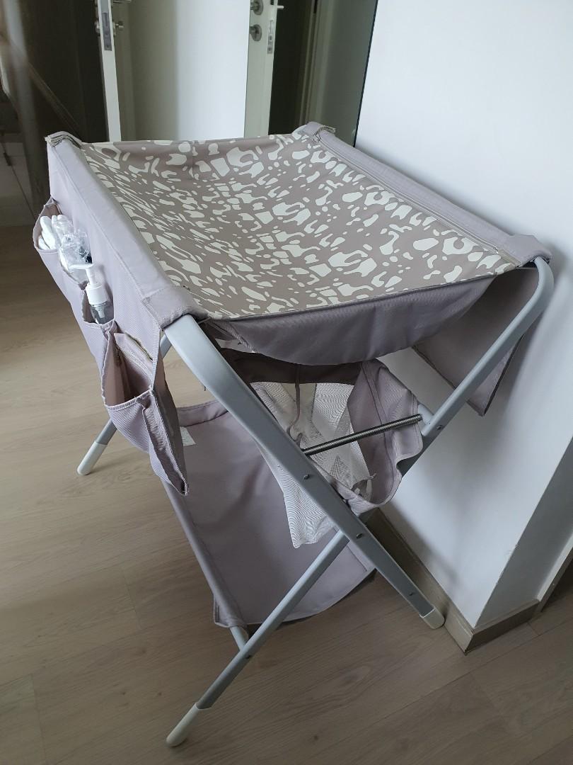 Fold down sales changing table ikea