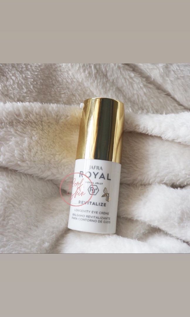 JAFRA REVITALIZE EYE CREME, Kesehatan & Kecantikan, Kulit, Sabun & Tubuh di Carousell