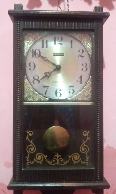 Jam Dinding Antik Antik Jam Perhiasan Di Carousell